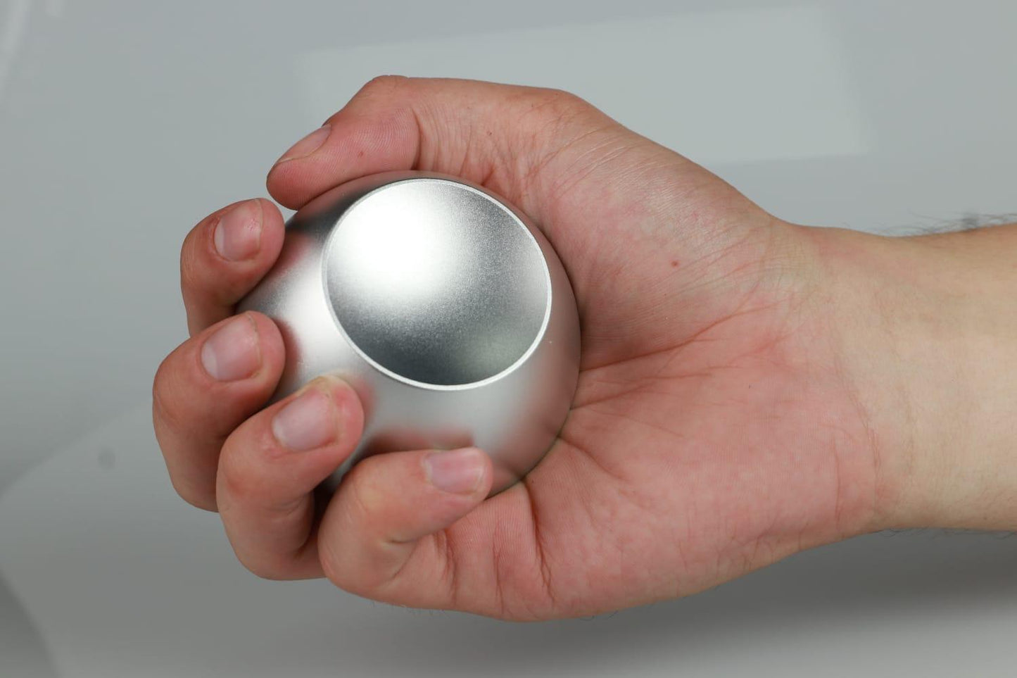 Magnet za skidanje zujalica sa garderobe 15000gs